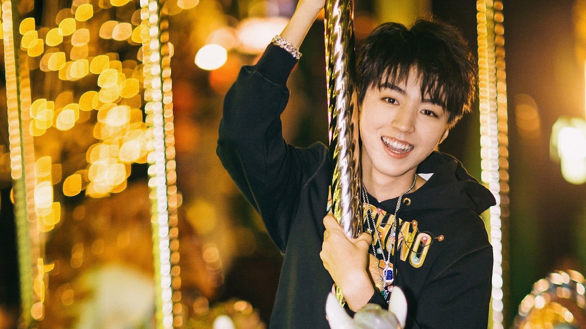 国家德比前的突尼斯脉搏，当巴萨新援在诺坎普等待宿命相遇